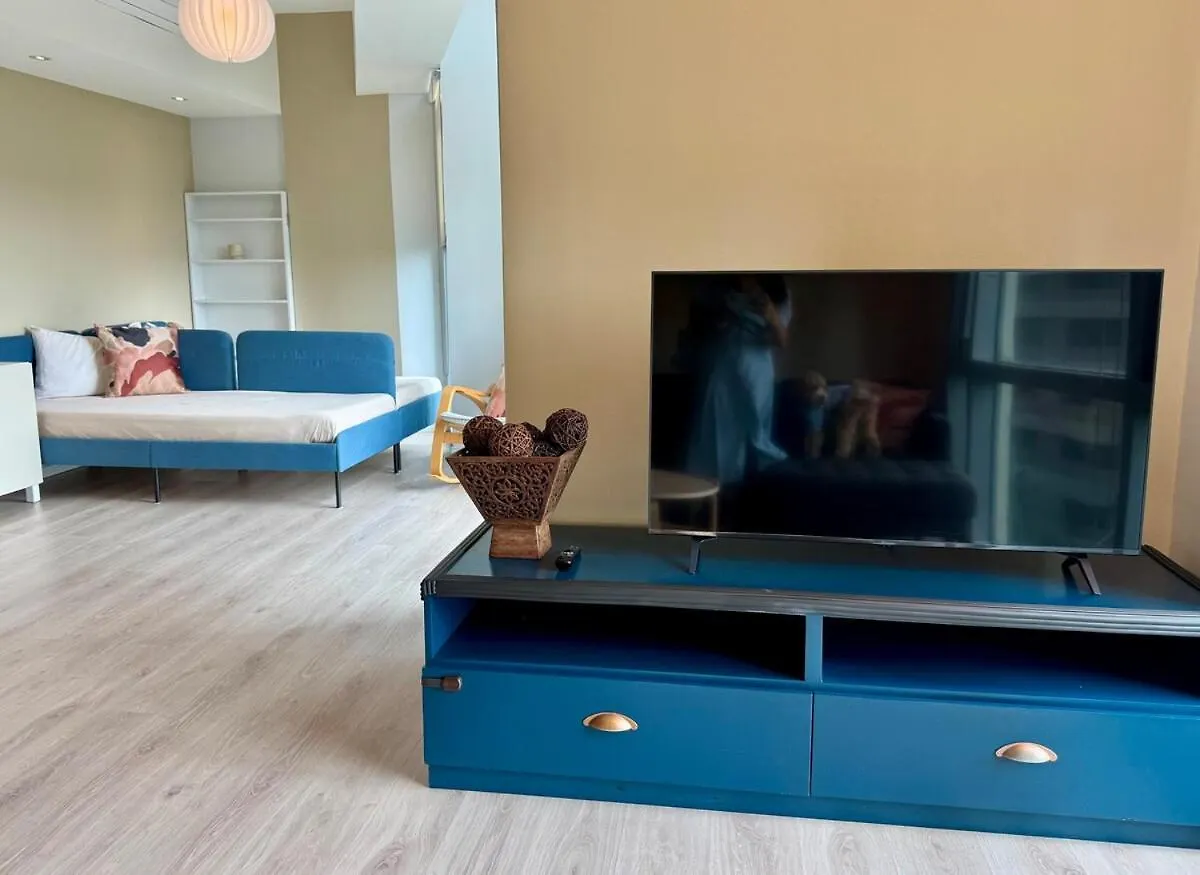 Luxe 2-Br Condo In Avant Bgc Manila 0*,  Philippines